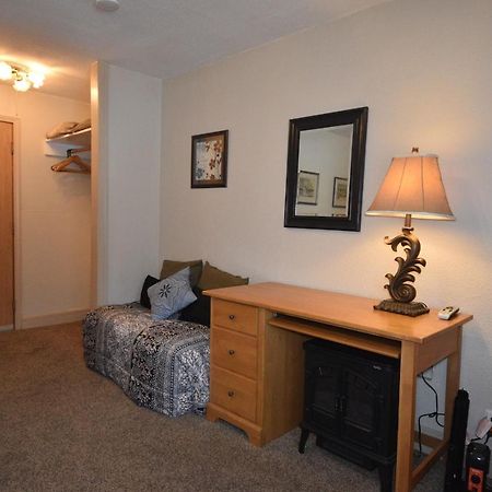Alaska Grizzly Lodge Fairbanks Extérieur photo