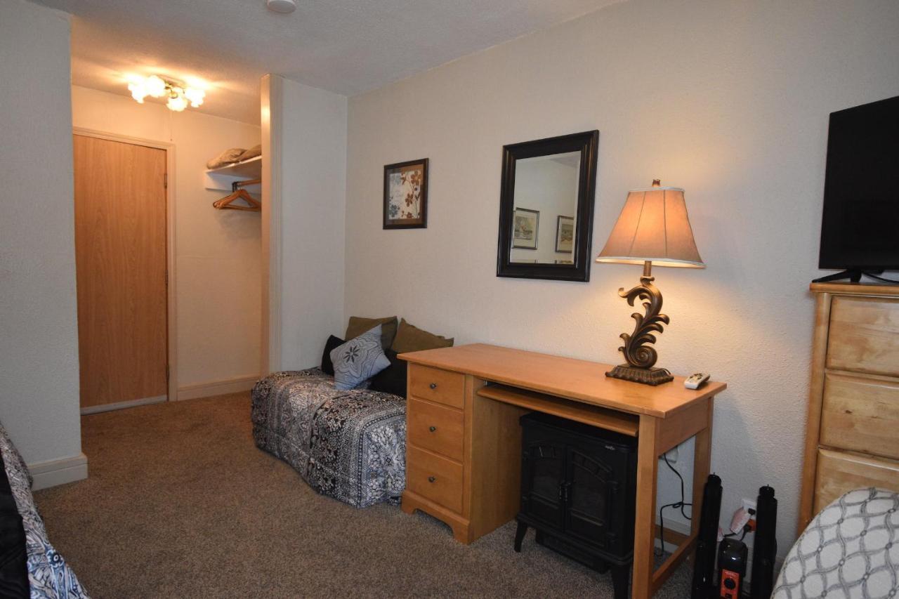 Alaska Grizzly Lodge Fairbanks Extérieur photo