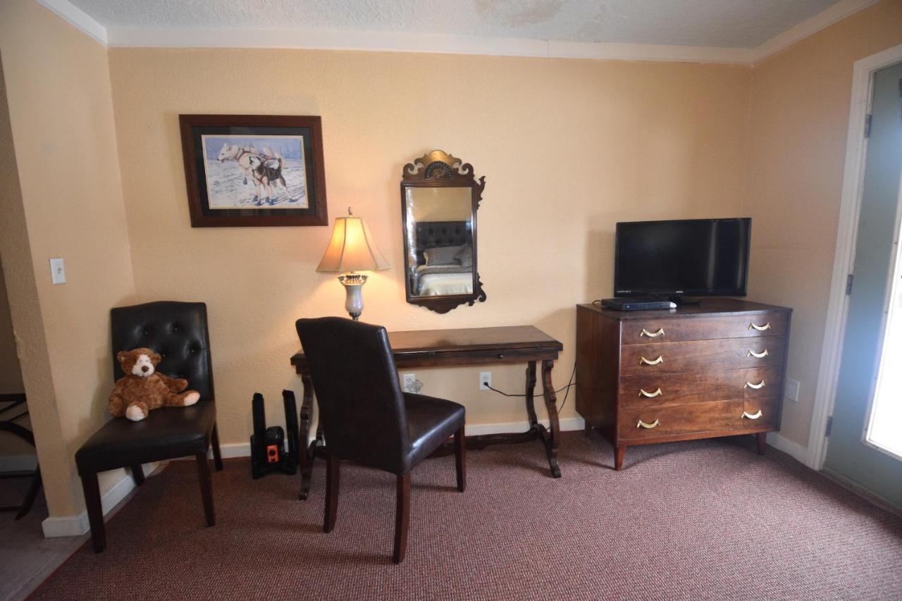Alaska Grizzly Lodge Fairbanks Extérieur photo